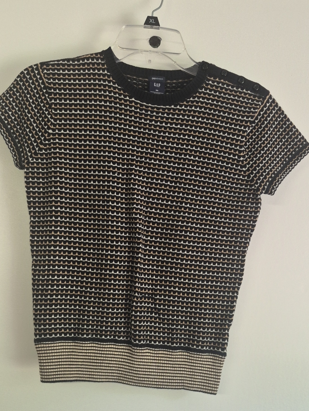 GAP Black & Cream Short Sleeve Knit Crewneck Sweayer Sz XS